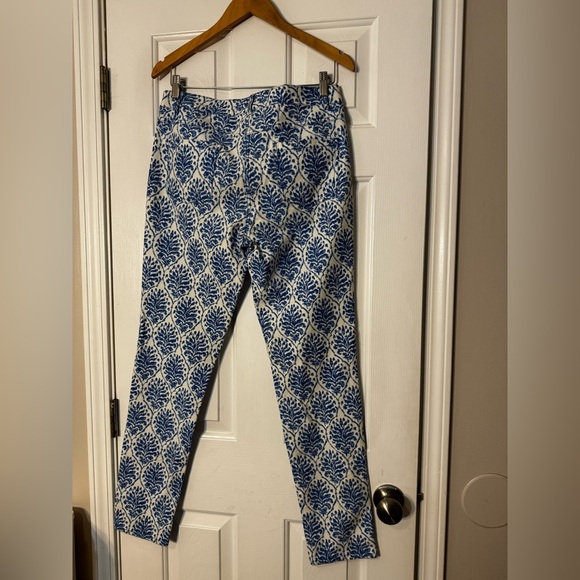 J. McLaughlin Lexi Jean Women’s 10 Blue White Medallion Print Skinny Excellent - Picture 6 of 7